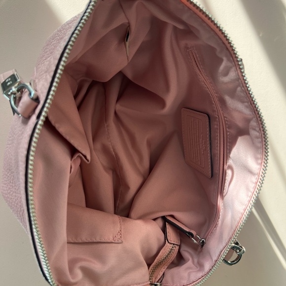 Coach purse - Picture 6 of 8